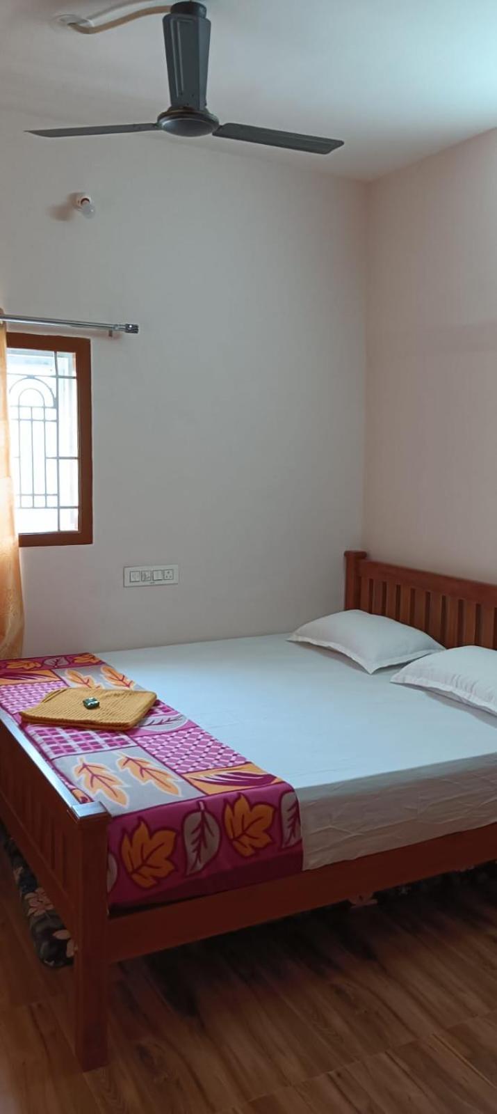 Kpr Residency Near Isha - Adiyogi Hotel Alandurai ภายนอก รูปภาพ