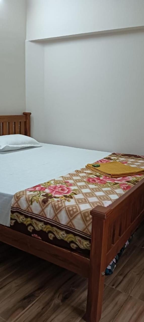 Kpr Residency Near Isha - Adiyogi Hotel Alandurai ภายนอก รูปภาพ